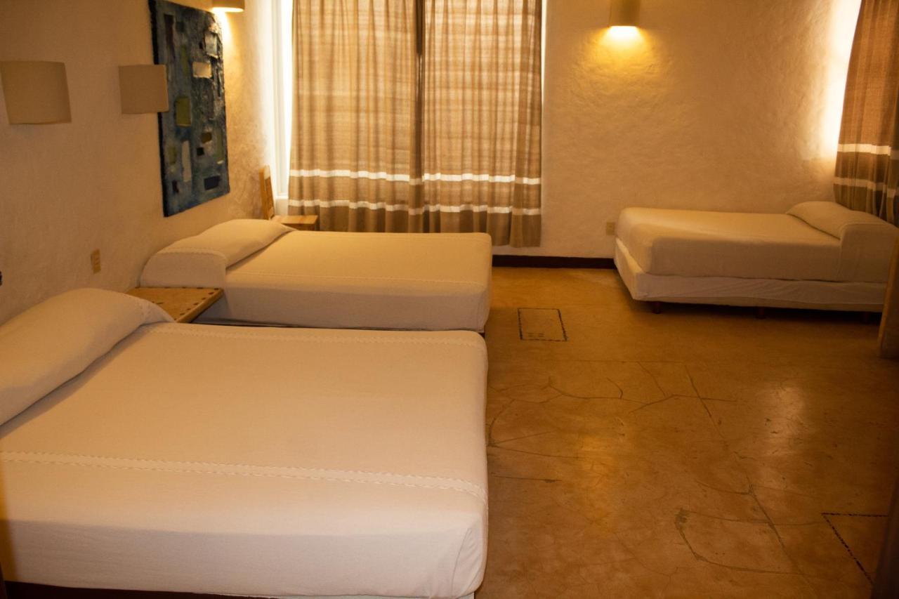 Hotel Plaza Tangolunda المظهر الخارجي الصورة