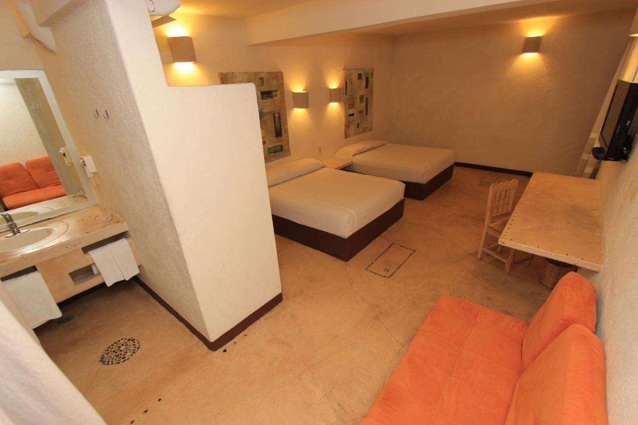 Hotel Plaza Tangolunda المظهر الخارجي الصورة