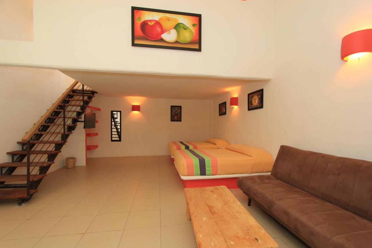 Hotel Plaza Tangolunda المظهر الخارجي الصورة