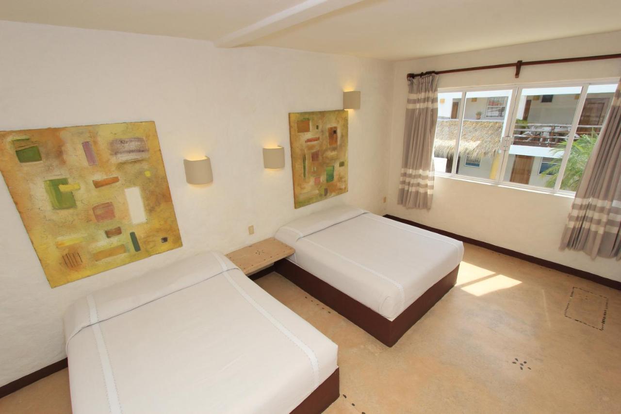 Hotel Plaza Tangolunda المظهر الخارجي الصورة