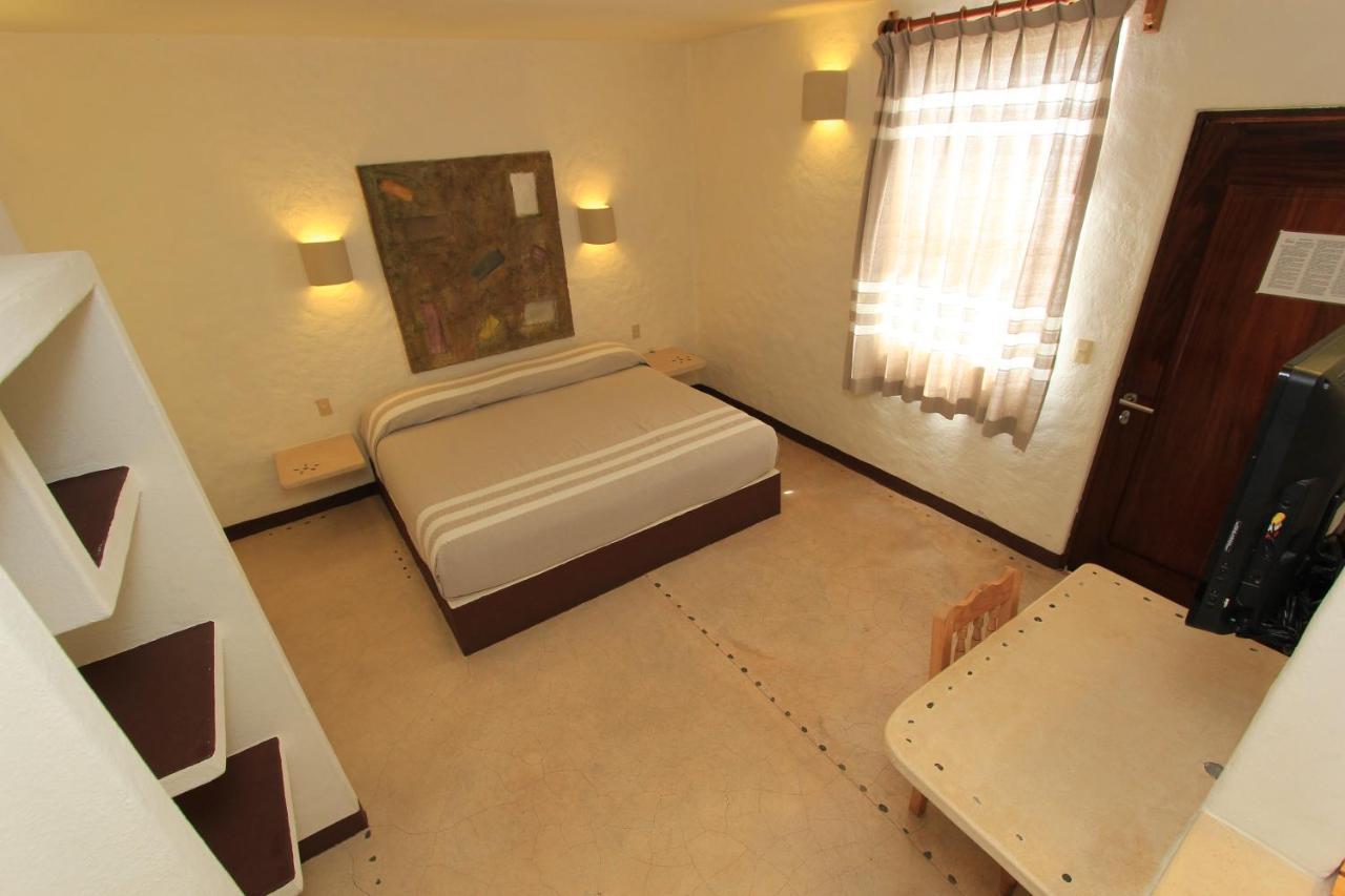 Hotel Plaza Tangolunda المظهر الخارجي الصورة